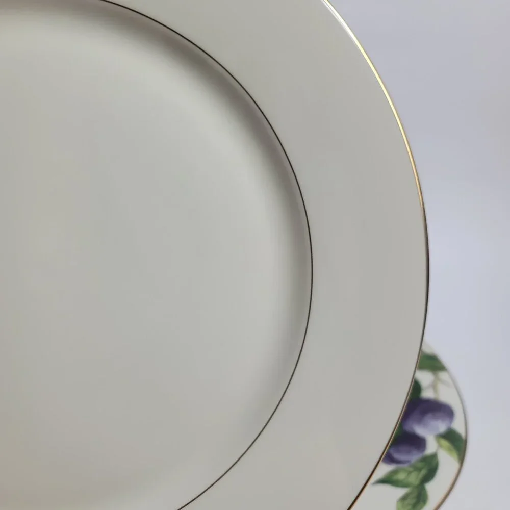 TWO Mikasa Plum L3132 Court Dinner Plates White with Purple Plums Green Leaves